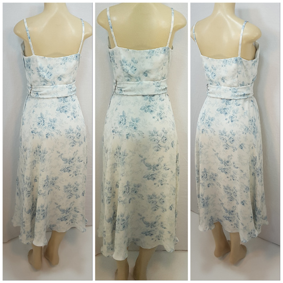 Floral Fully Lined Dress, size Medium - Picture 3 of 8